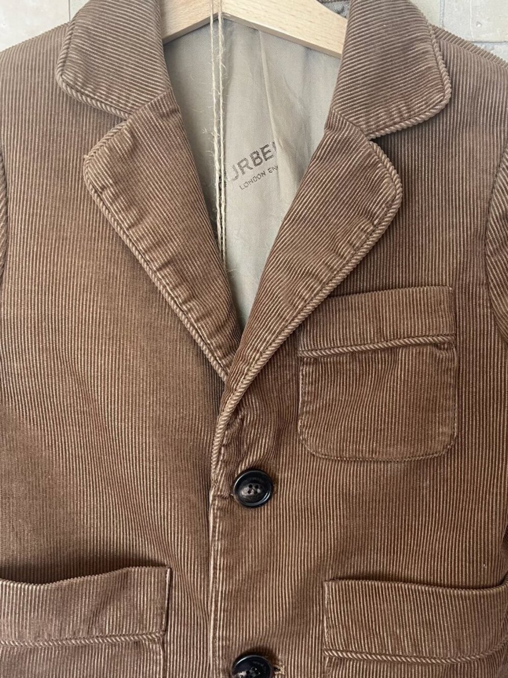 Burberry Corduroy Jacket and Shorts Size 8 - Picture 4 of 16